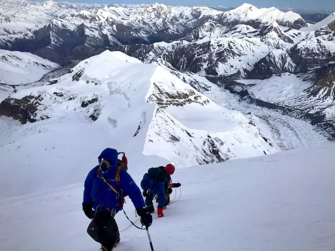 Himlung Himal 7126M difficulty: Entry-level challenging 7000M